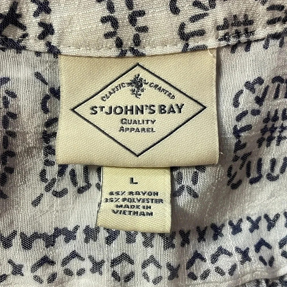 St. johns bay blue and white tank top size large - Picture 6 of 9